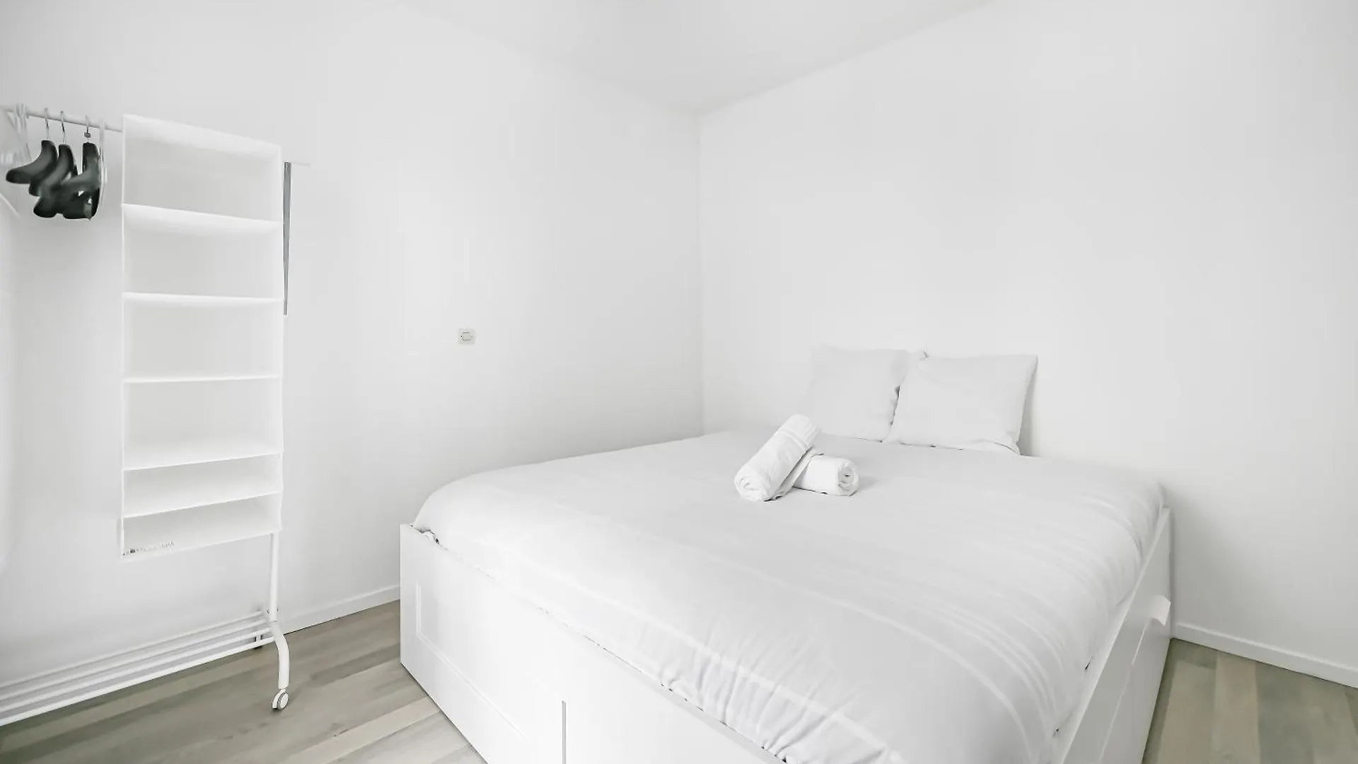 L'Atelier Secret - Batignolles - Metro - Paris 17 Apartment