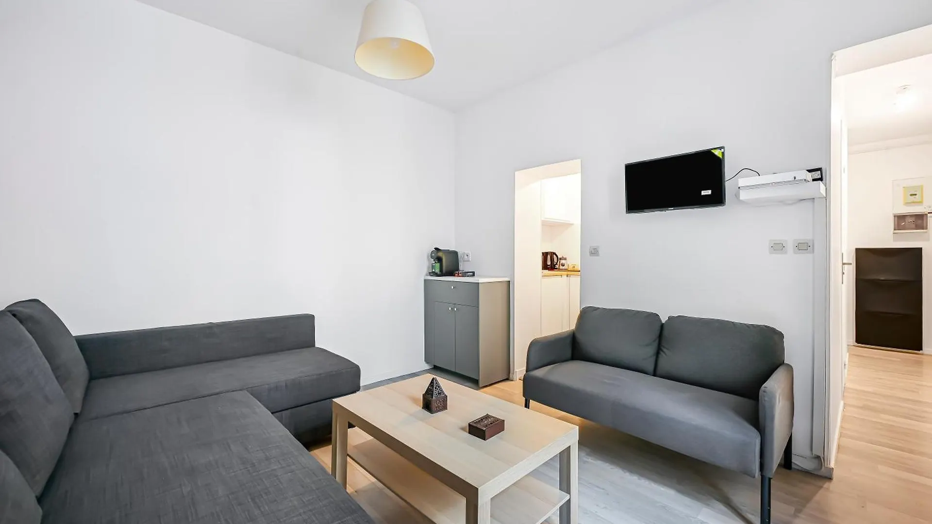 L'Atelier Secret - Batignolles - Metro - Paris 17 Apartment
