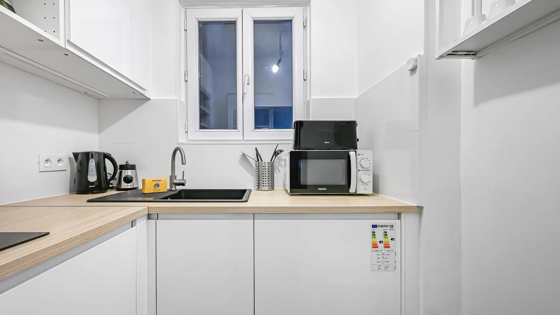 L'Atelier Secret - Batignolles - Metro - Paris 17 Apartment France